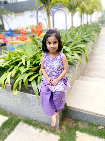 Girls' Lavender Floral Cotton Kurti Pant Set with Bows